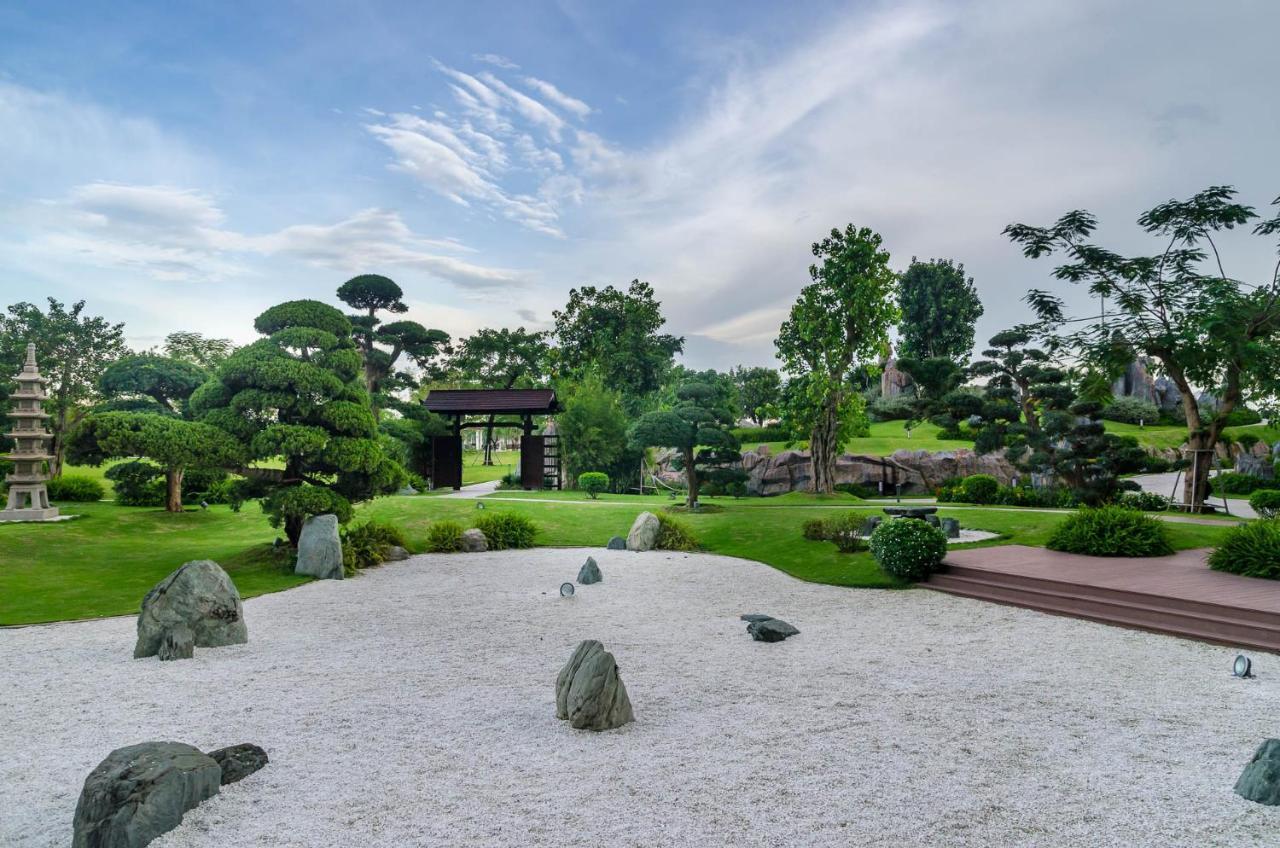 Luxhomes Saigon - Vinhomes Central Park Ho Chi Minh-stad Buitenkant foto