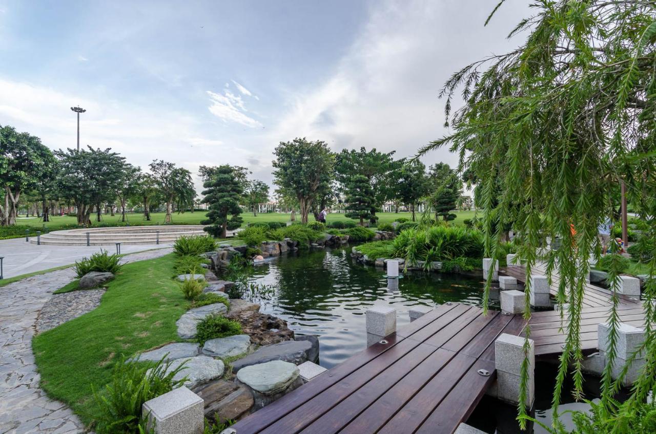 Luxhomes Saigon - Vinhomes Central Park Ho Chi Minh-stad Buitenkant foto