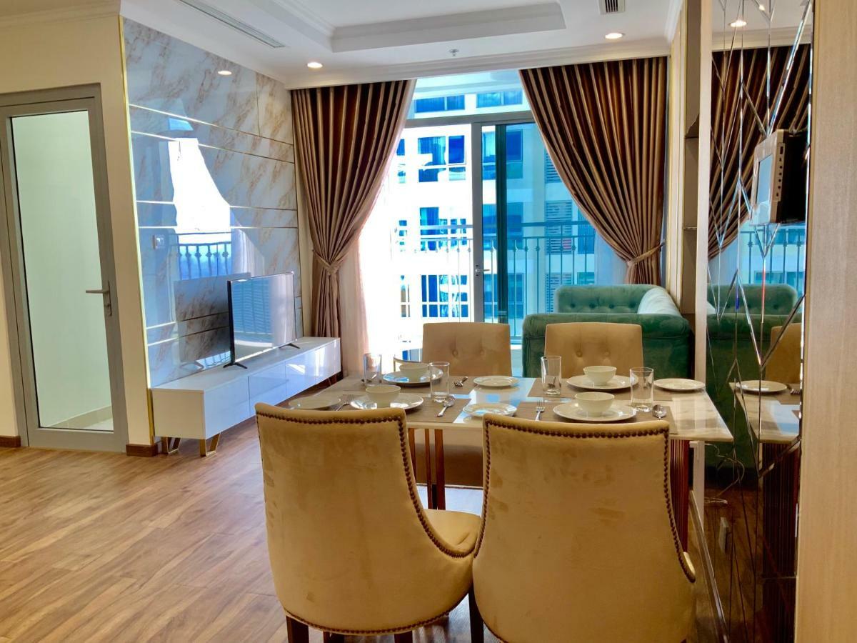 Luxhomes Saigon - Vinhomes Central Park Ho Chi Minh-stad Buitenkant foto